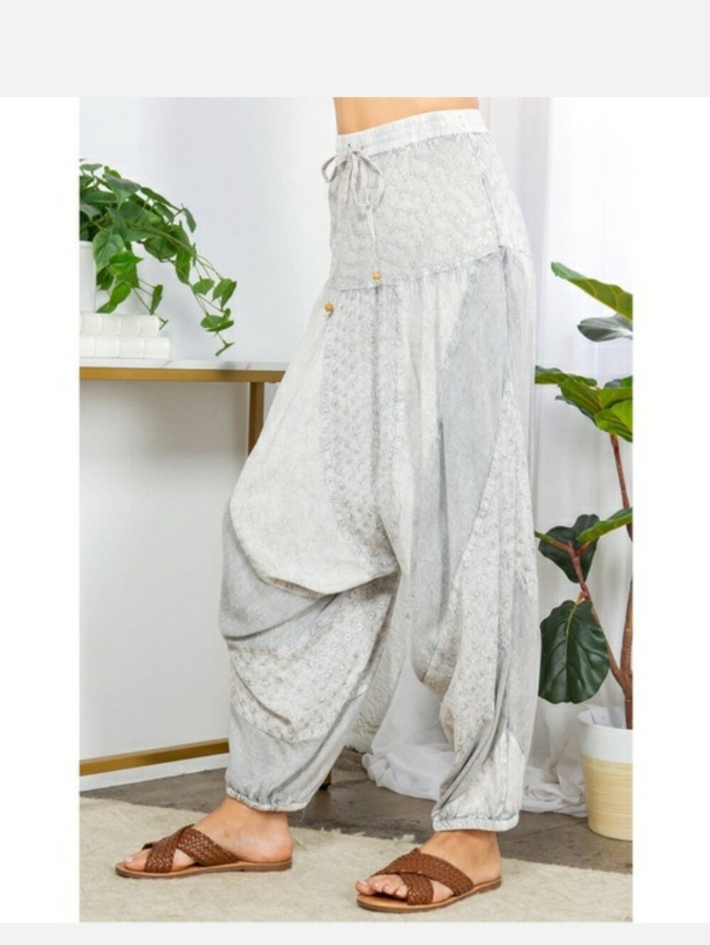 NWT Young Threads Light Gray Embroidered Boho Button-Up Shirt & Harem Pant Set - Picture 8 of 13